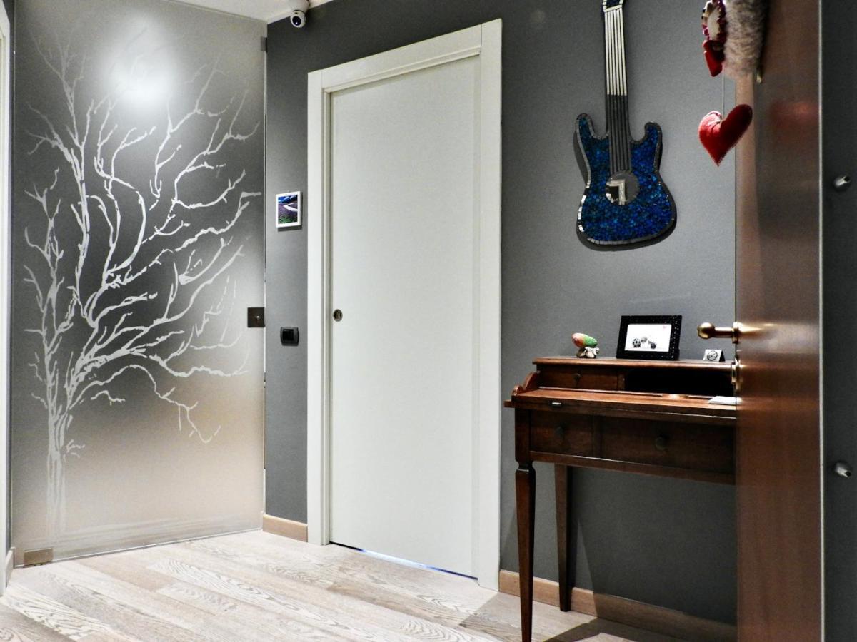 Sole Tra I Pini - Foresteria Lombarda Parabiago Ngoại thất bức ảnh